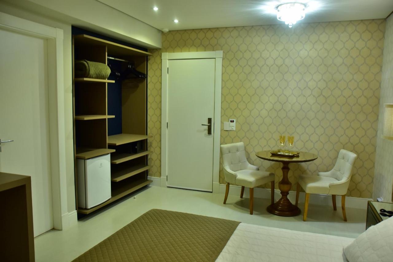 Marimar The Place Hotel