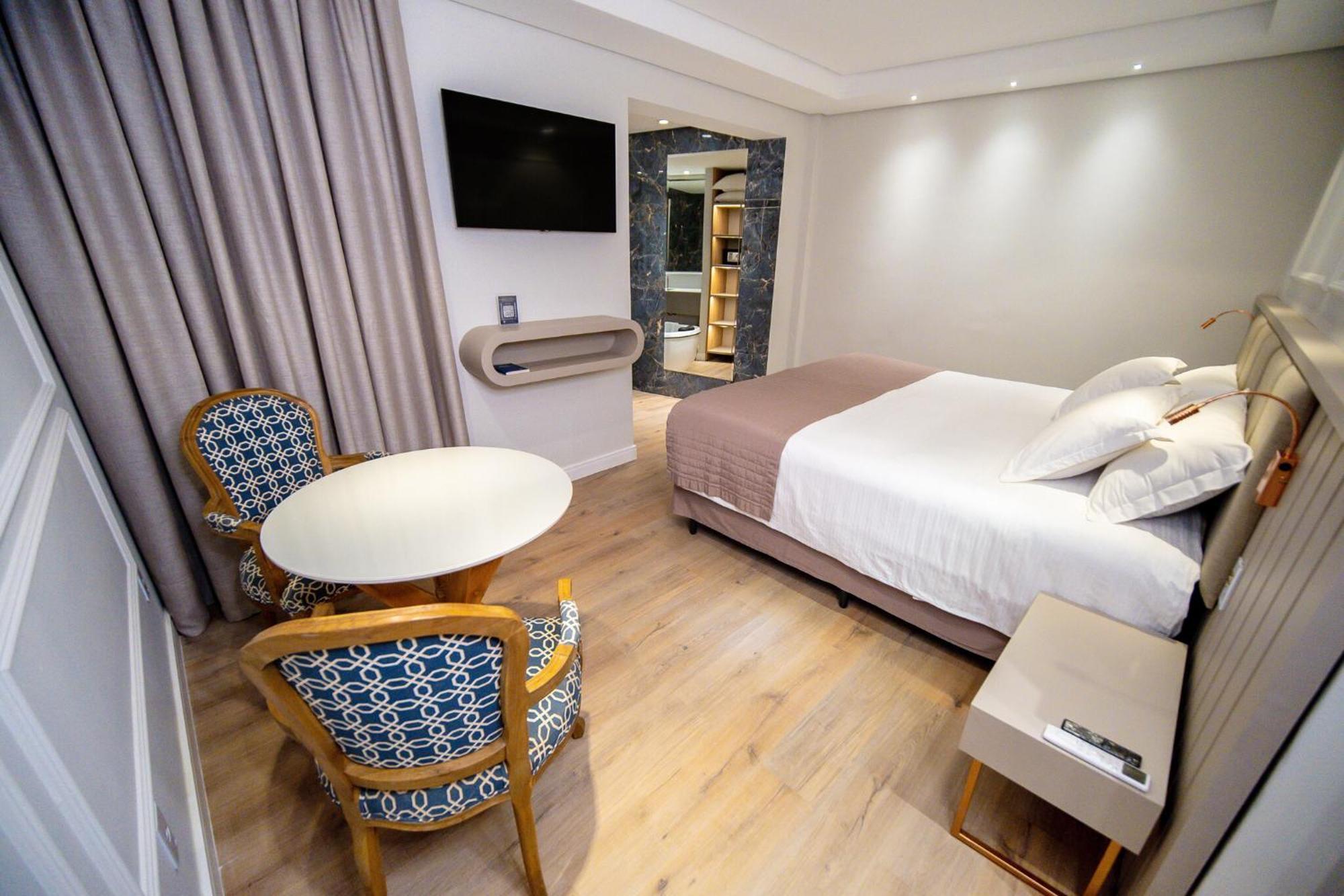 Hotel Marimar The Place 4*